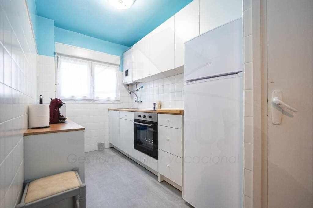 El Llar Del Gueelu Apartment Gijon Luaran gambar